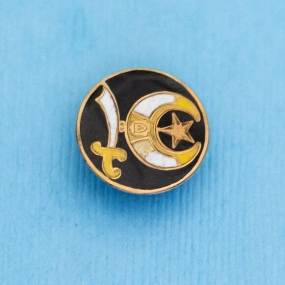 Vintage Royal Falchion Sword Crescent Moon Star Cuff Link - N30 - Picture 1 of 2